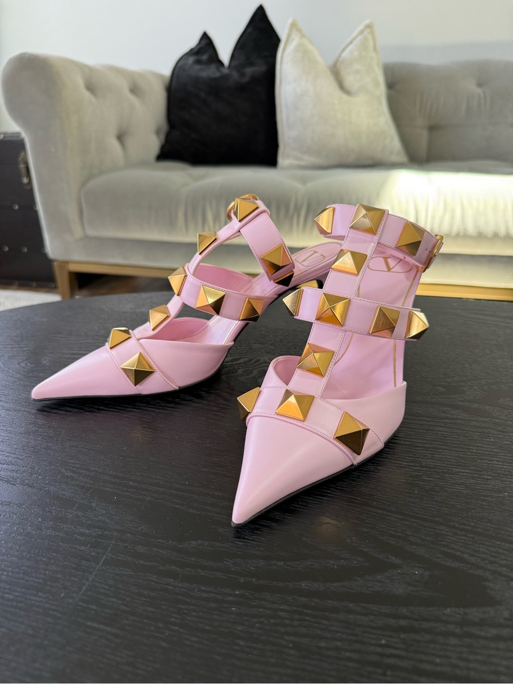 Valentino Garavani Roman Stud Ankle Strap Pink Leather Sandals 38.5